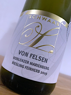 2019 Riesling feinherb - VON FELSEN - Koblenzer Marienberg - GOLD Linie - Schwaab