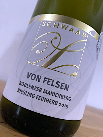 2019 Riesling feinherb - VON FELSEN - Koblenzer Marienberg - GOLD Linie - Schwaab