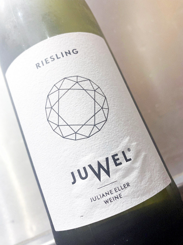 2020 Riesling trocken - JUWEL - Juliane Eller