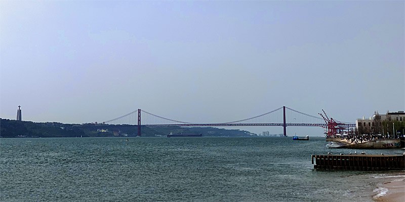Ponte 25 de Abril